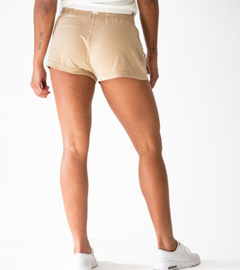 Kozie Short-Wheat-Mid-Back